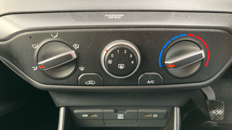 Hyundai i20 1.0T GDi 48V MHD SE Connect 5dr Petrol Hatchback